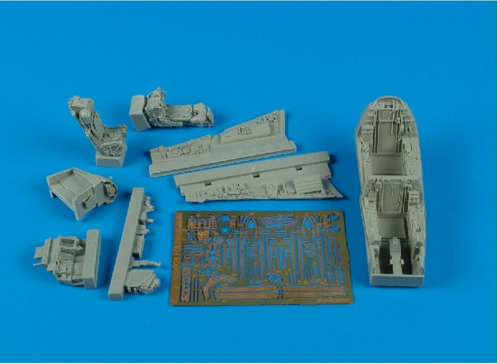 Aires 4288 1/48 McDonnell-Douglas FGR.2 Phantom cockpit (designed to be used with Hasegawa and Revell kits)