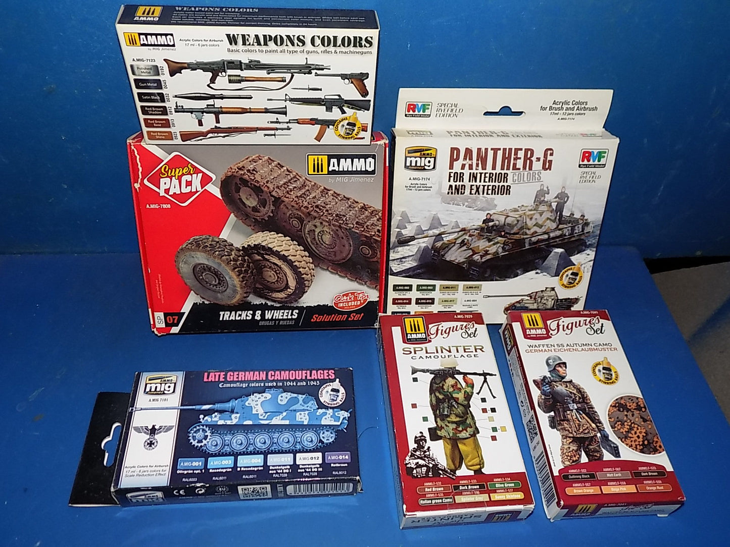 6x Ammo Mig Miltary Paint Sets AUC00054