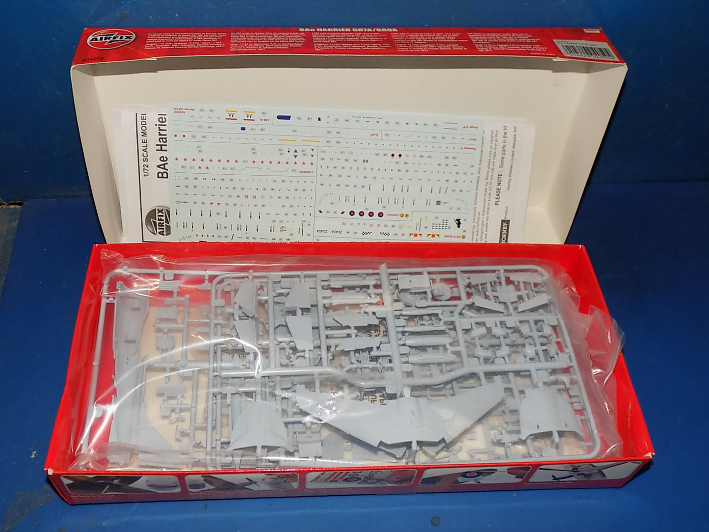 Airfix 1/72 03078 Sea Harrier FRS1 & 04050 Harrier GR7A/GR91A AUC00105