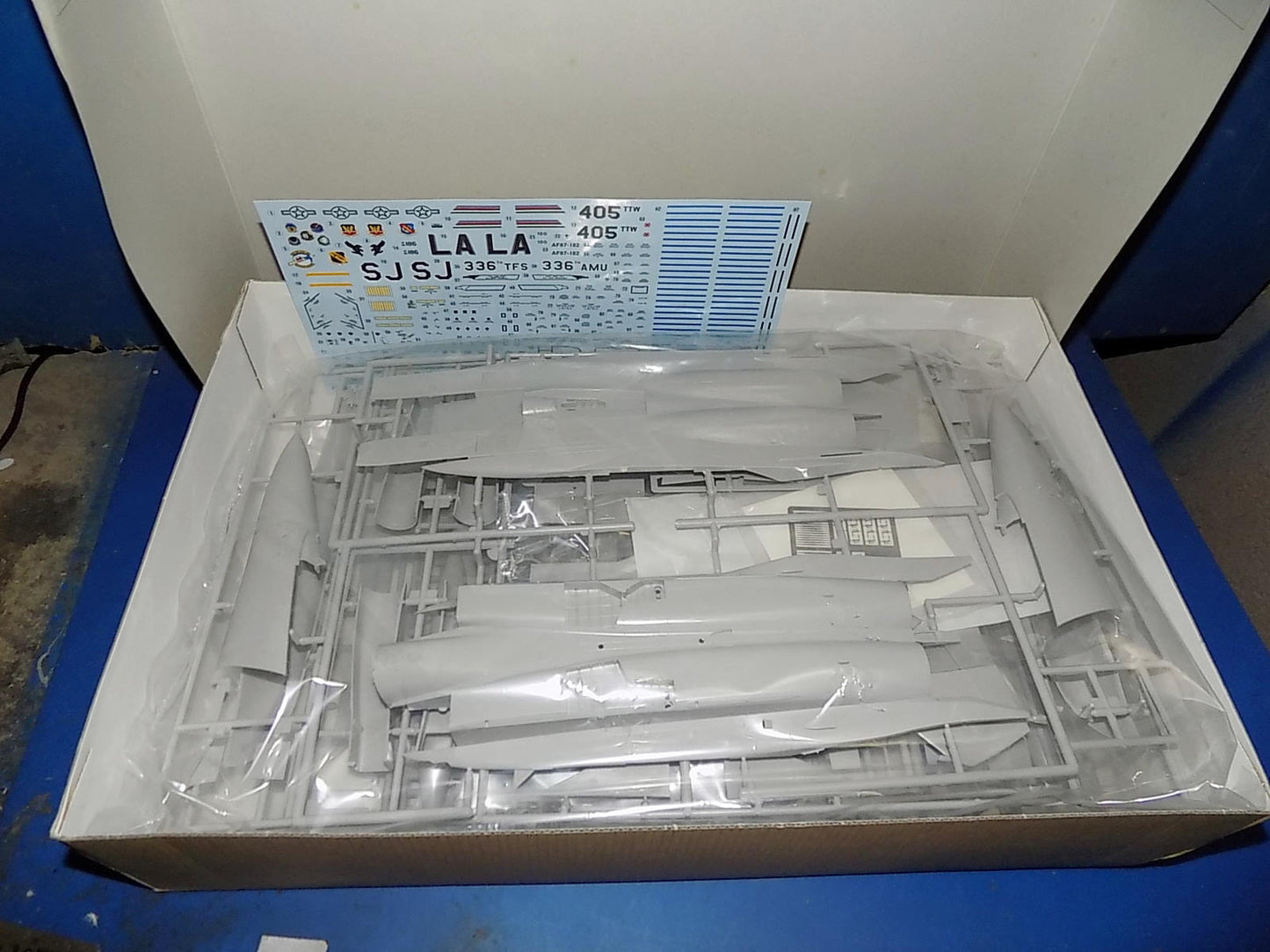 Hasegawa 1/48 PT48 F-15E Strike Eagle (NO Instructions) AUC00160