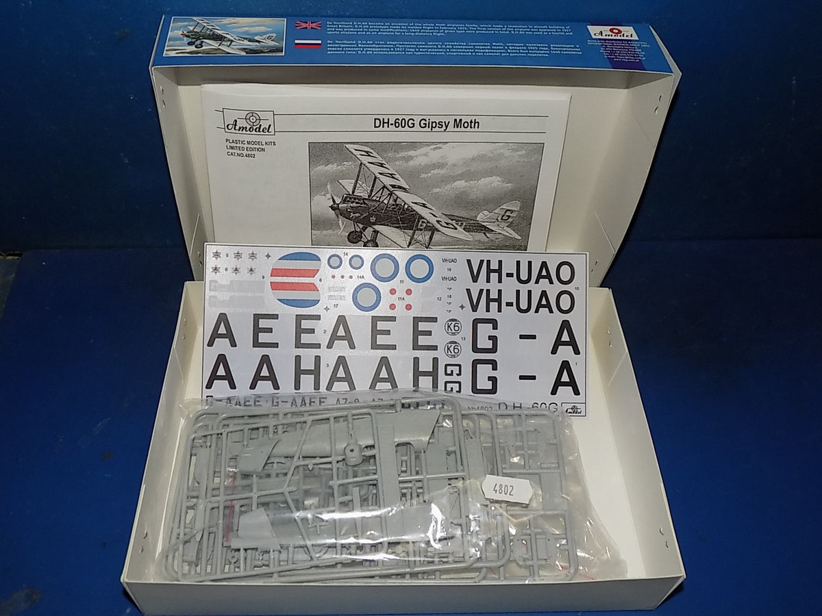 1/48 Roden 447 GB-2 Staggerwing & AModel 4802 DH.60G AUC00190