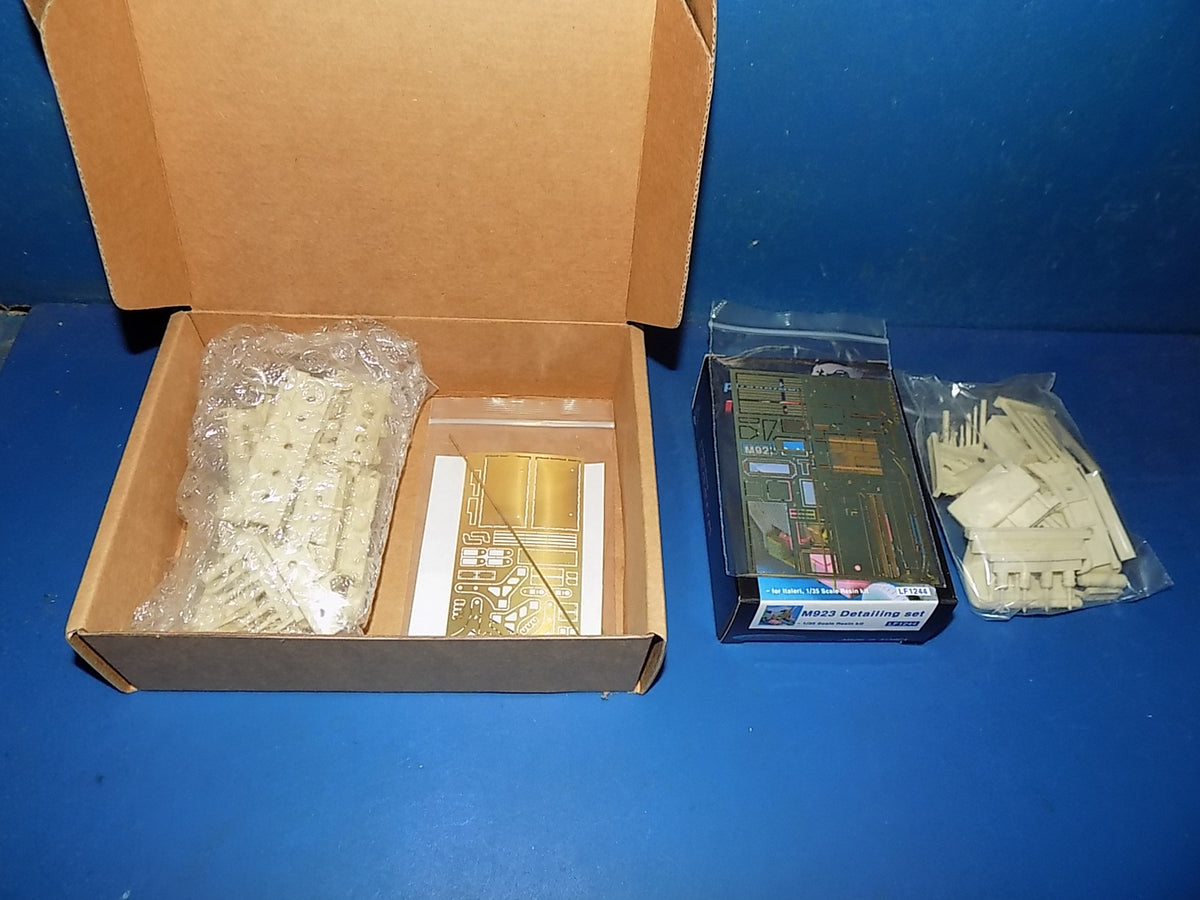 Legend 1/35 M923 LF1244 Detailing Set & LF1243 Spark Mine Roller AUC00191