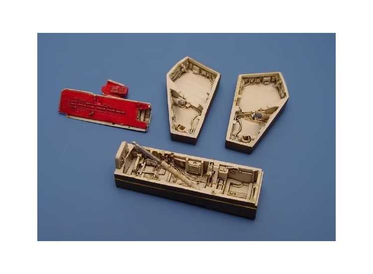 1/72 Aires - McDonnell F-4 Phantom wheel bay (designed to be used with Revell kits)