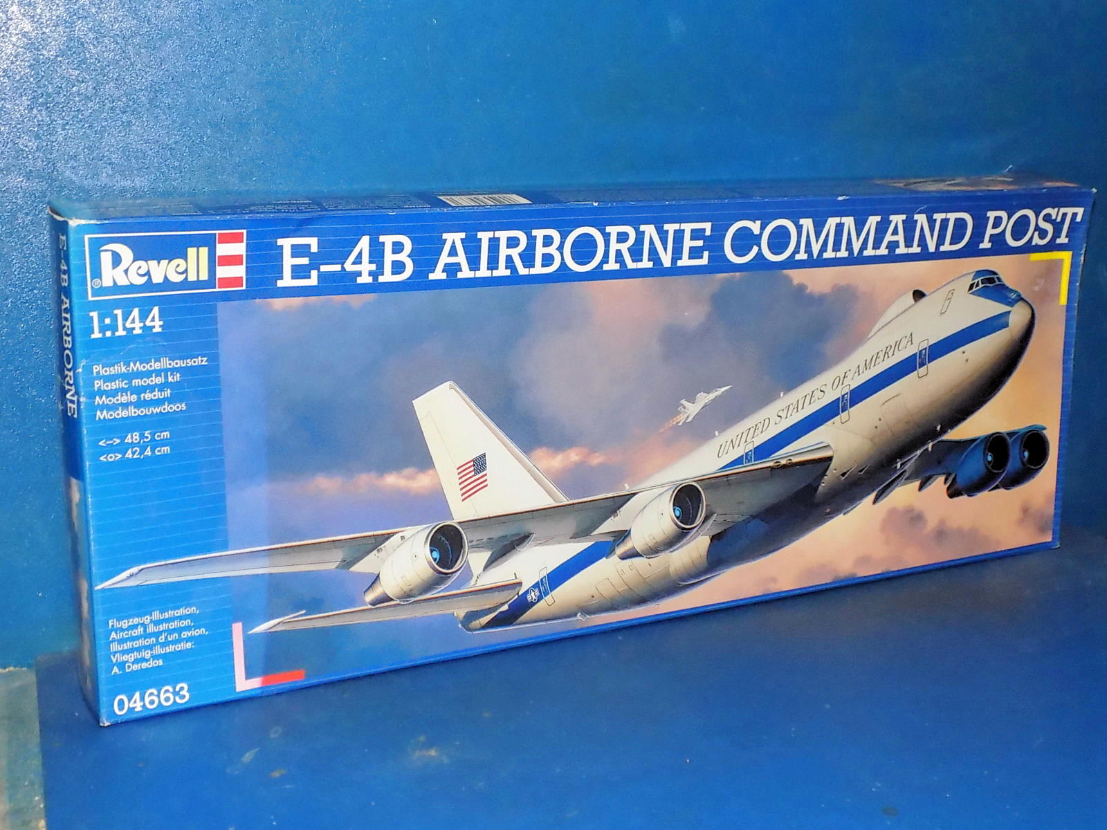 Revell MFS54832 04663 1/144 E-4B Airborne Command Post – Models