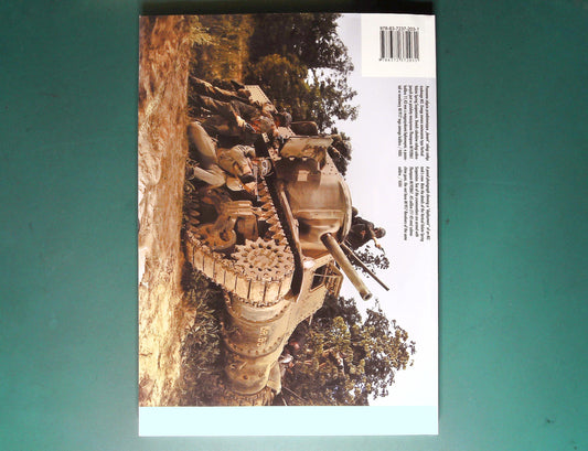 AJ Press - Gun Power 32: M3 Lee/Grant Vol 1