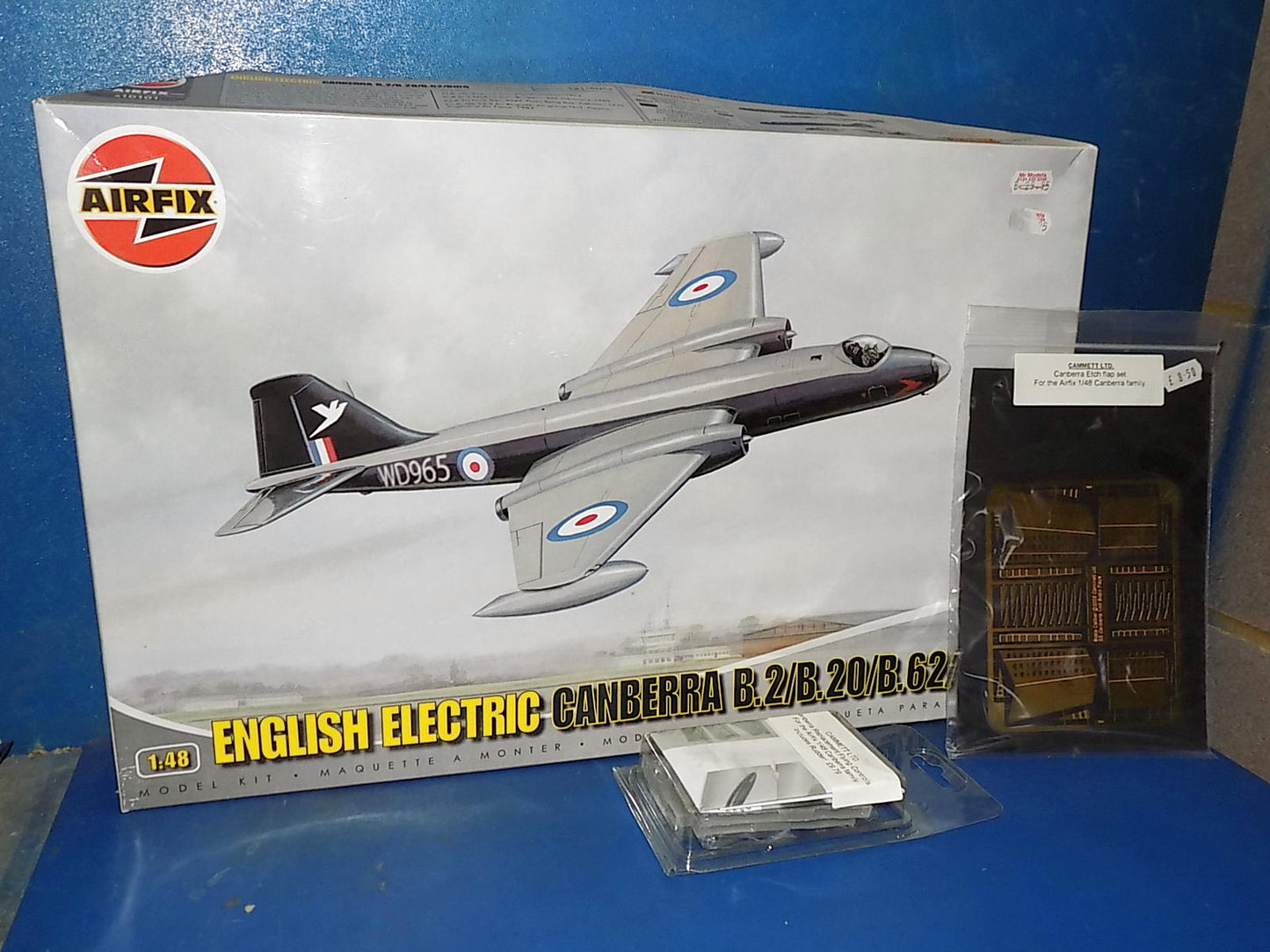 1/48 Airfix - EE Canberra B.2/B.20/B.62/B(I)6 w Extras