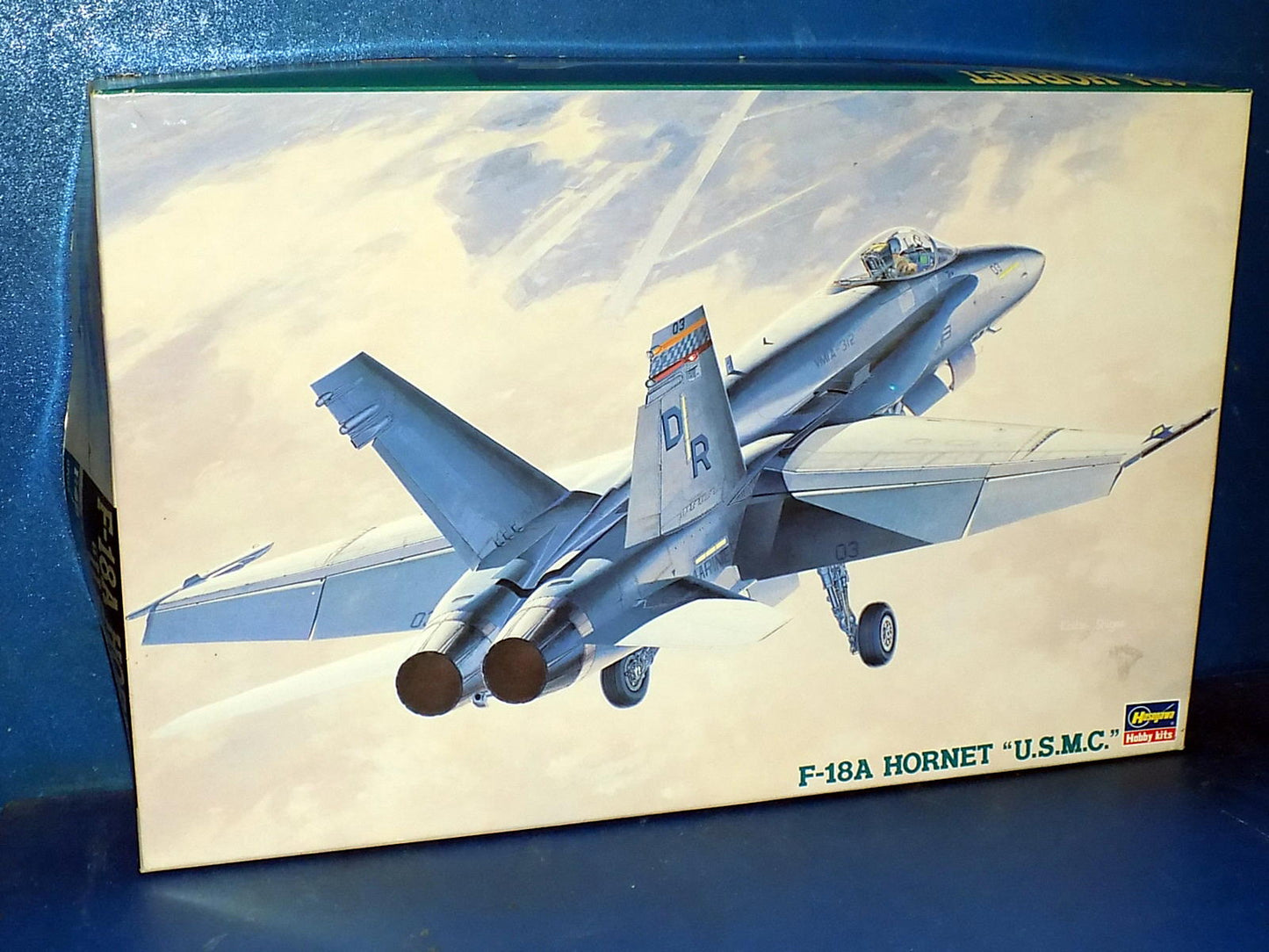 1/48 Hasegawa - F-18A Hornet USMC