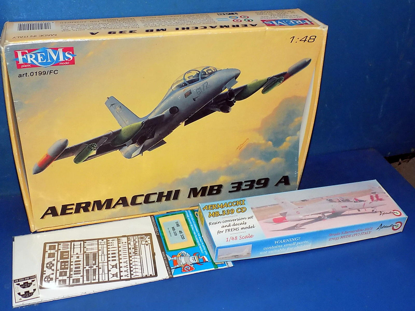 1/48 Frems - Aermacchi MB336A w/Extras