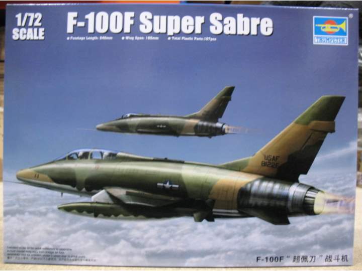 1/72 Trumpeter - F-100F Super Sabre