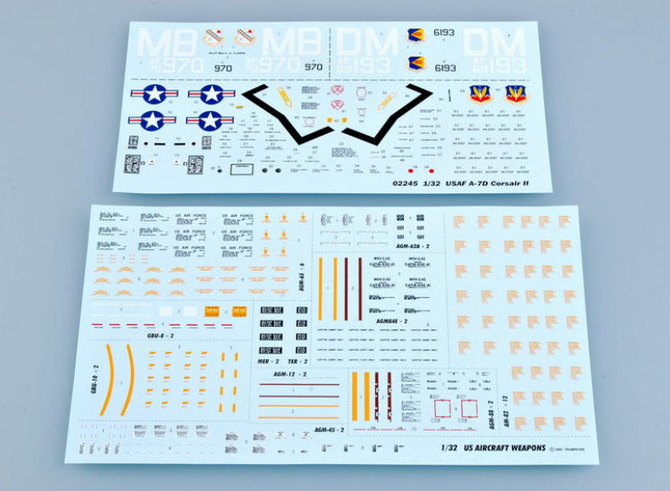 1/32 Trumpeter - USAF A-7D Corsair II
