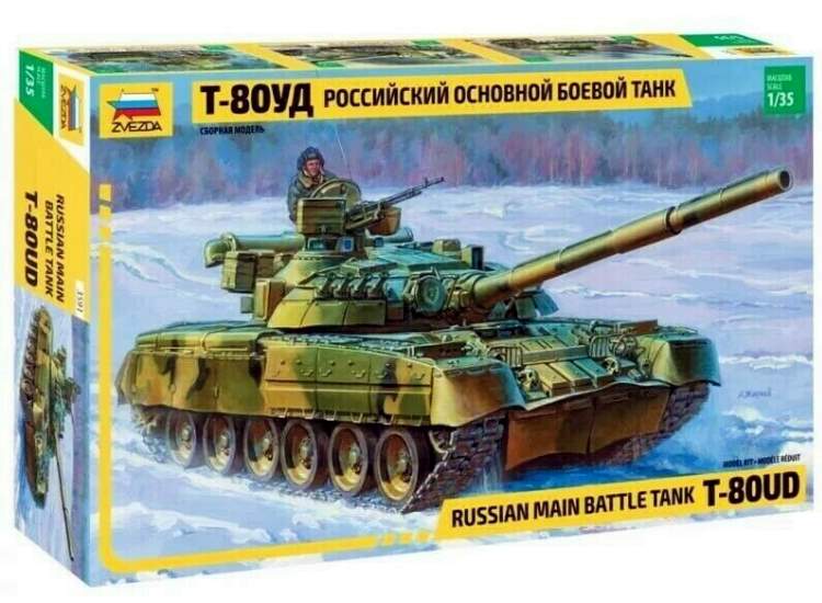1/35 Zvezda - T-80UD Main Battle Tank