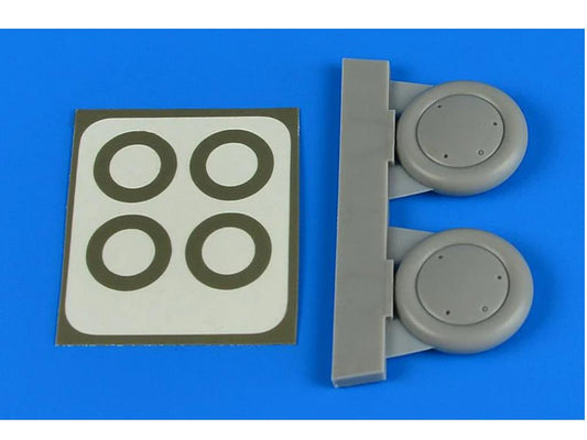 Aires 4717 1/48 Gloster Gladiator wheels & paint masks (designed to be used with Eduard and Roden kits)[Sea Mk.I Mk.II]