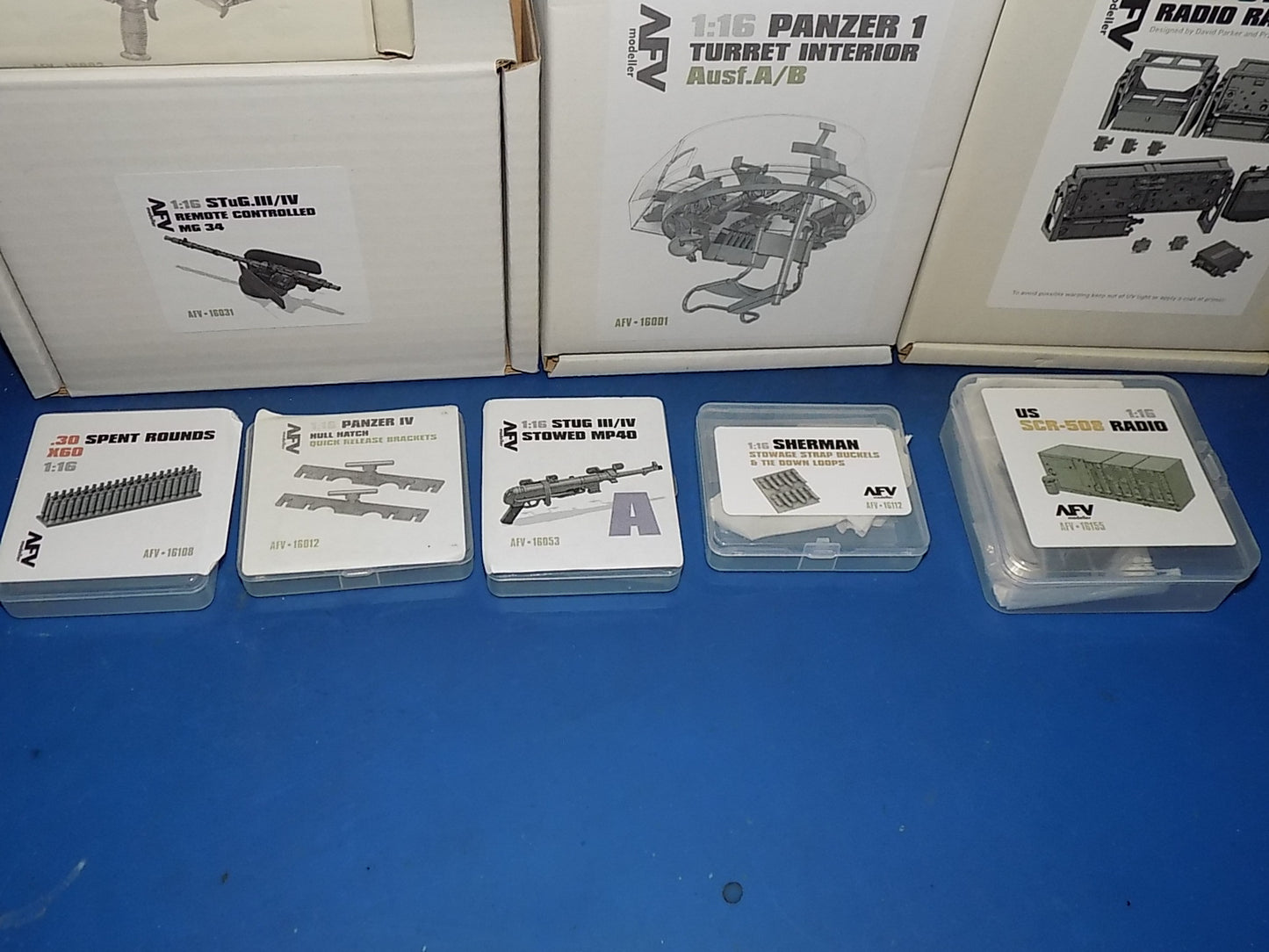 12x Various 1/16 AFV Modeller 3D Printed Resin Detail Items AUC00041