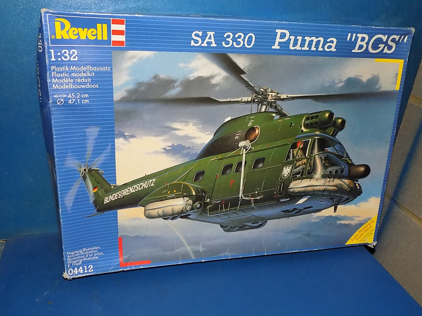 Revell 1/32 04412 SA330 Puma BGS AUC00042