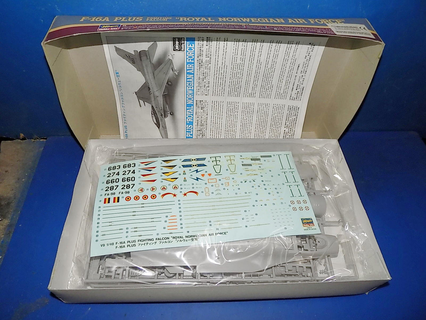 Hasegawa 1/48 V7 F-16N Top Gun & V9 F-16A Plus Norwegian AUC00051