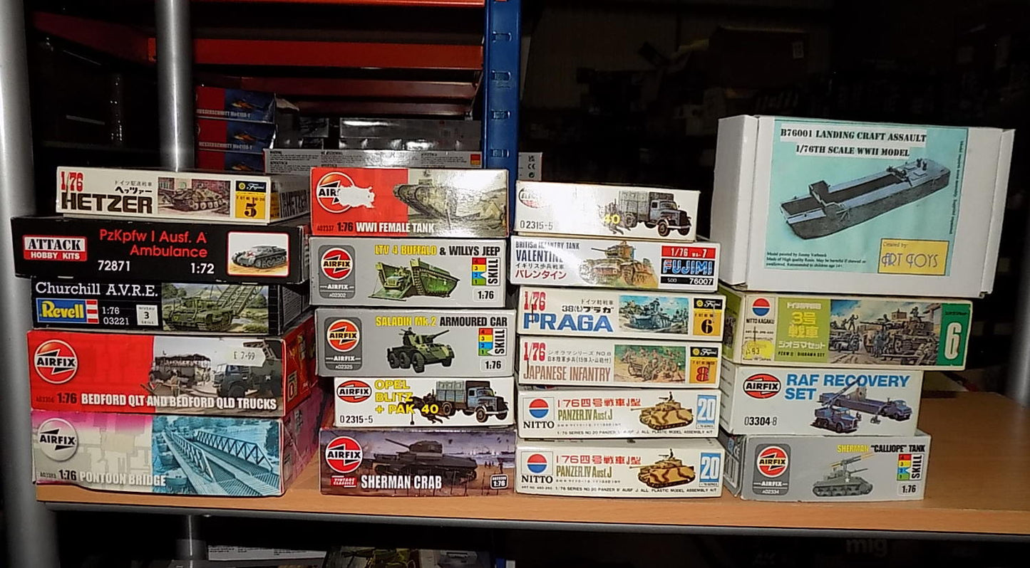 20x Various 1/76 Aircraft Kits - Average Boxes AUC00059