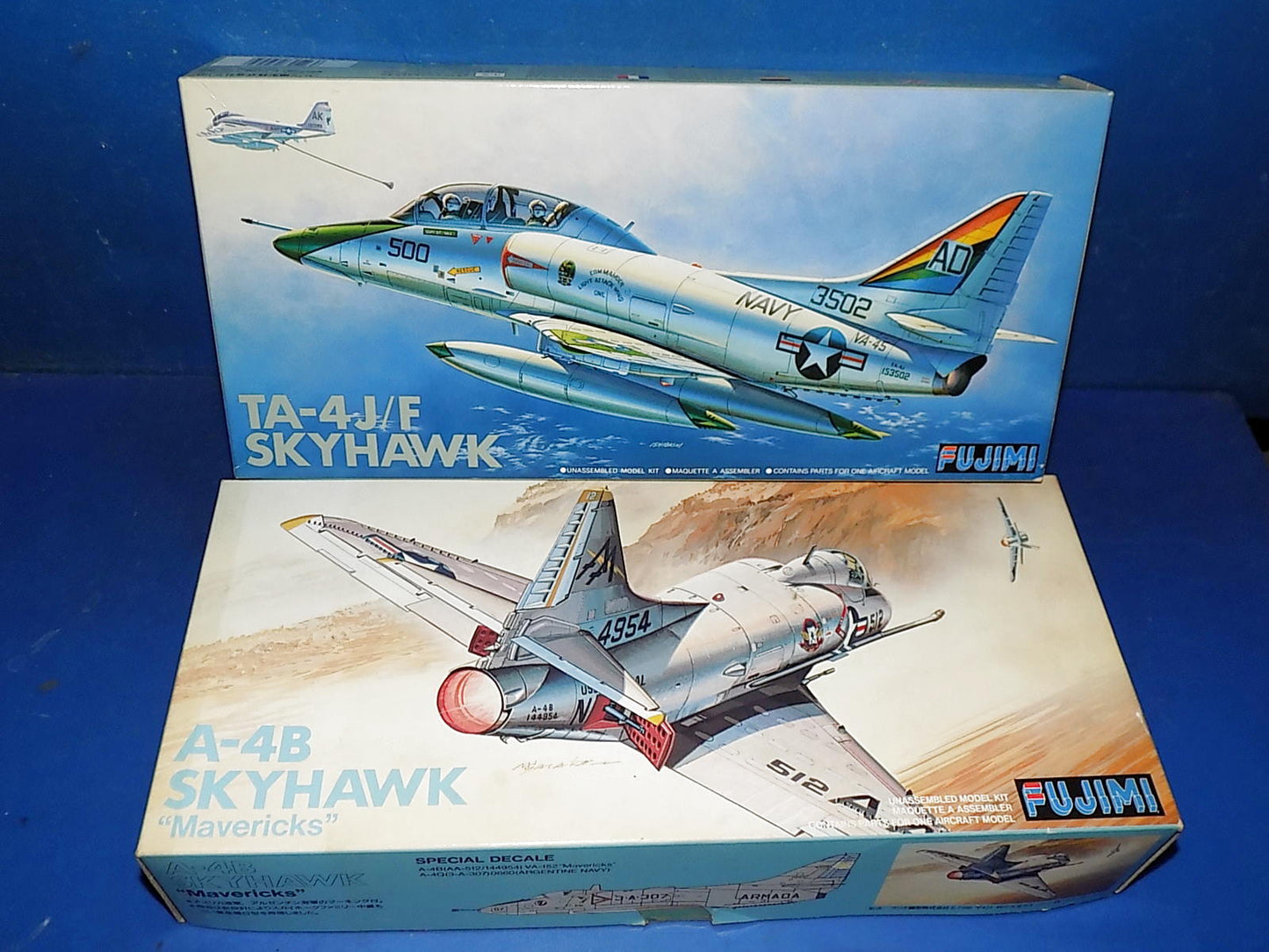 Fujimi 1/72 TA-4J/F Skyhawk & A-4B Skyhawk AUC00116