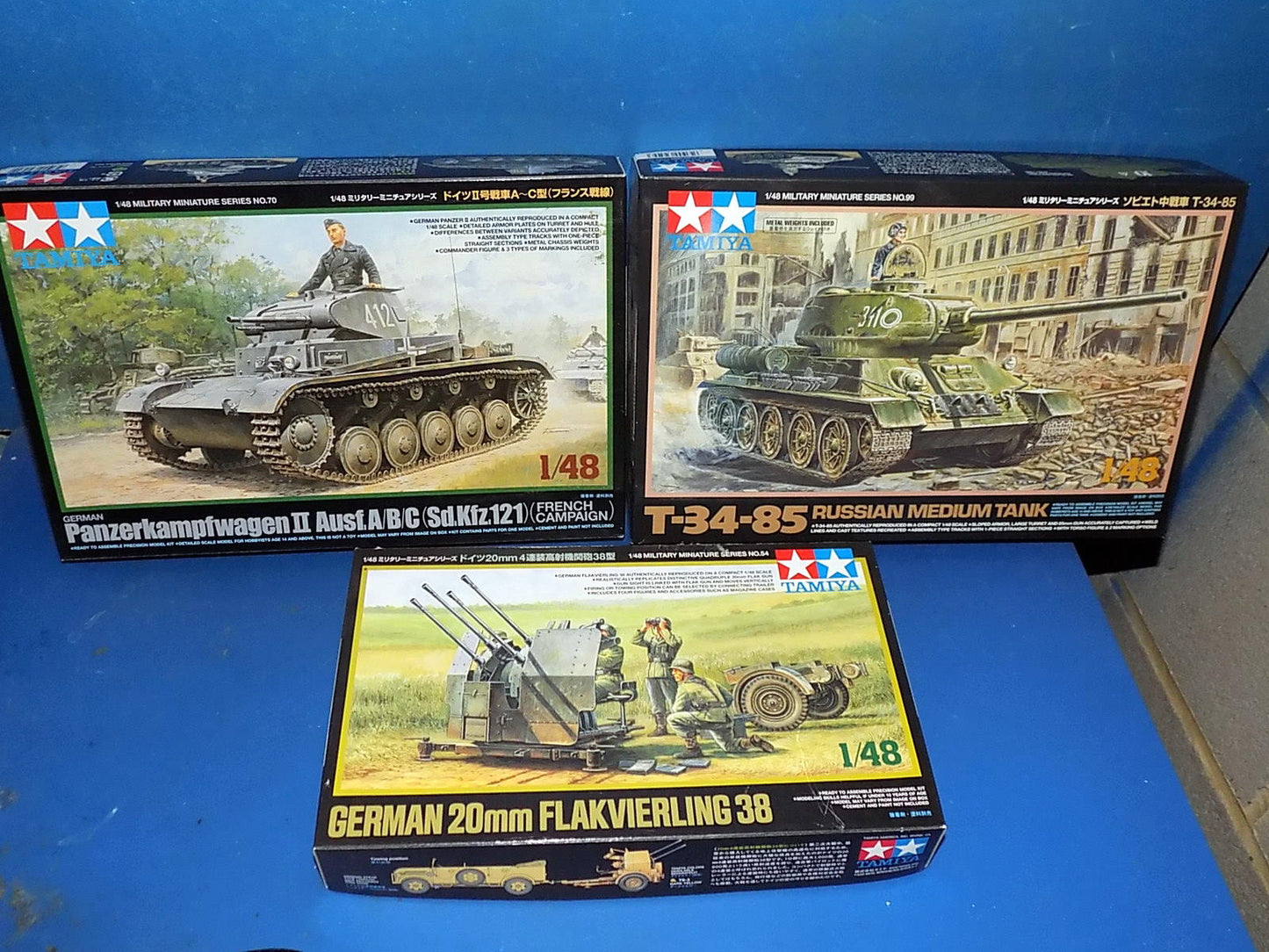 Tamiya 1/48 Panzerkampfwagen II, T-34-85 & Flakvierling 38 AUC00141
