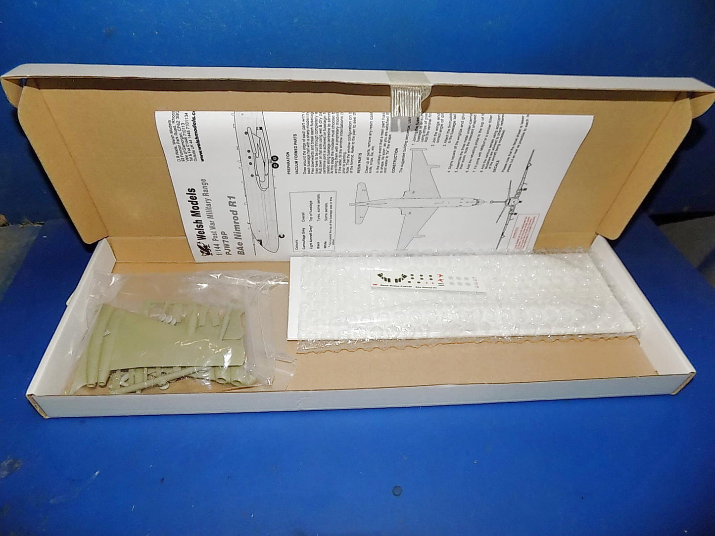 Welsh Models 1/144 VC-10 K.Mk3/4 & BAe Nimrod R1 AUC00142