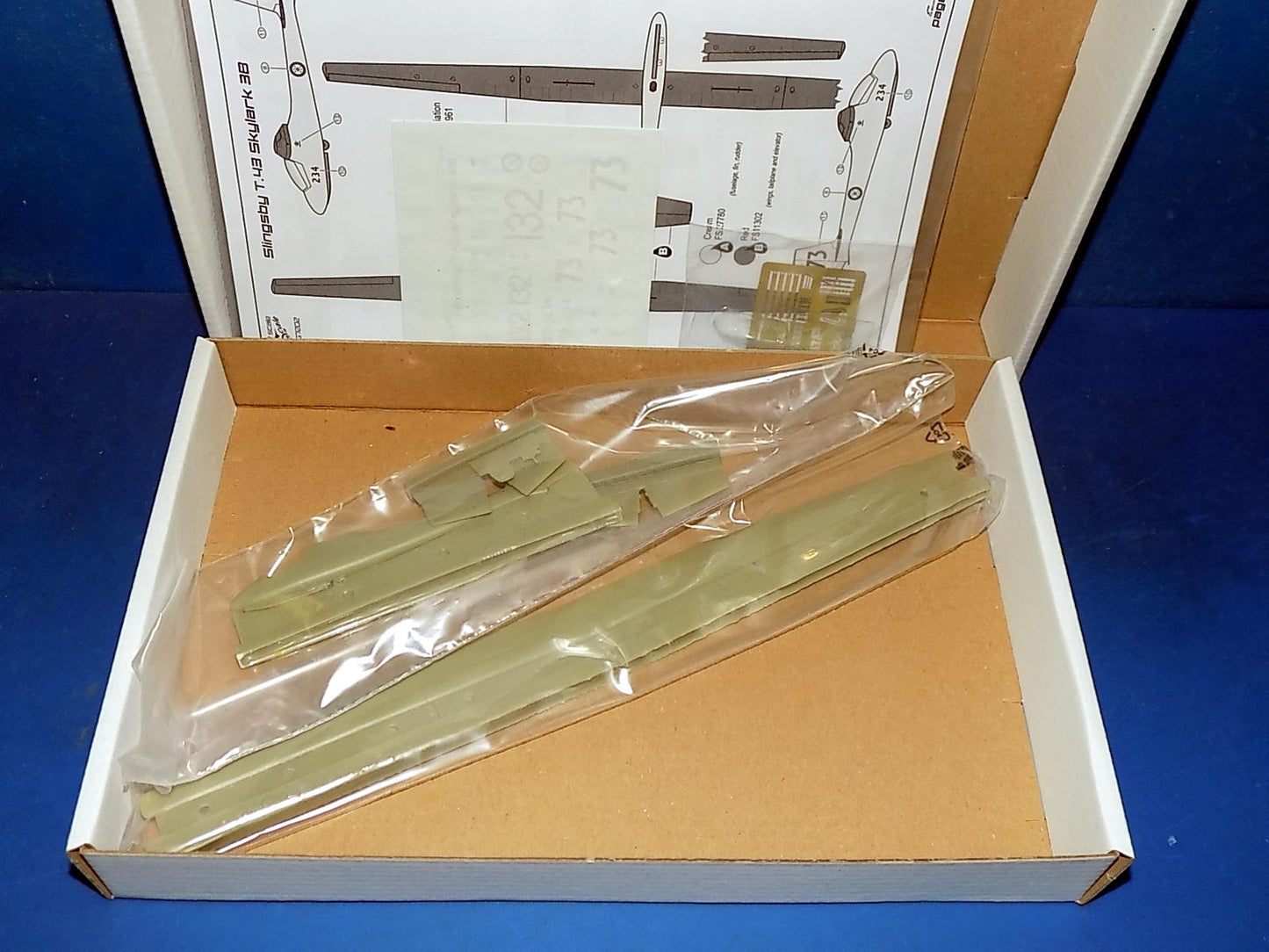 Scale Resin 1/72 Slingsby T.43 Skylark & T.53B Phoenix Gliders AUC00148