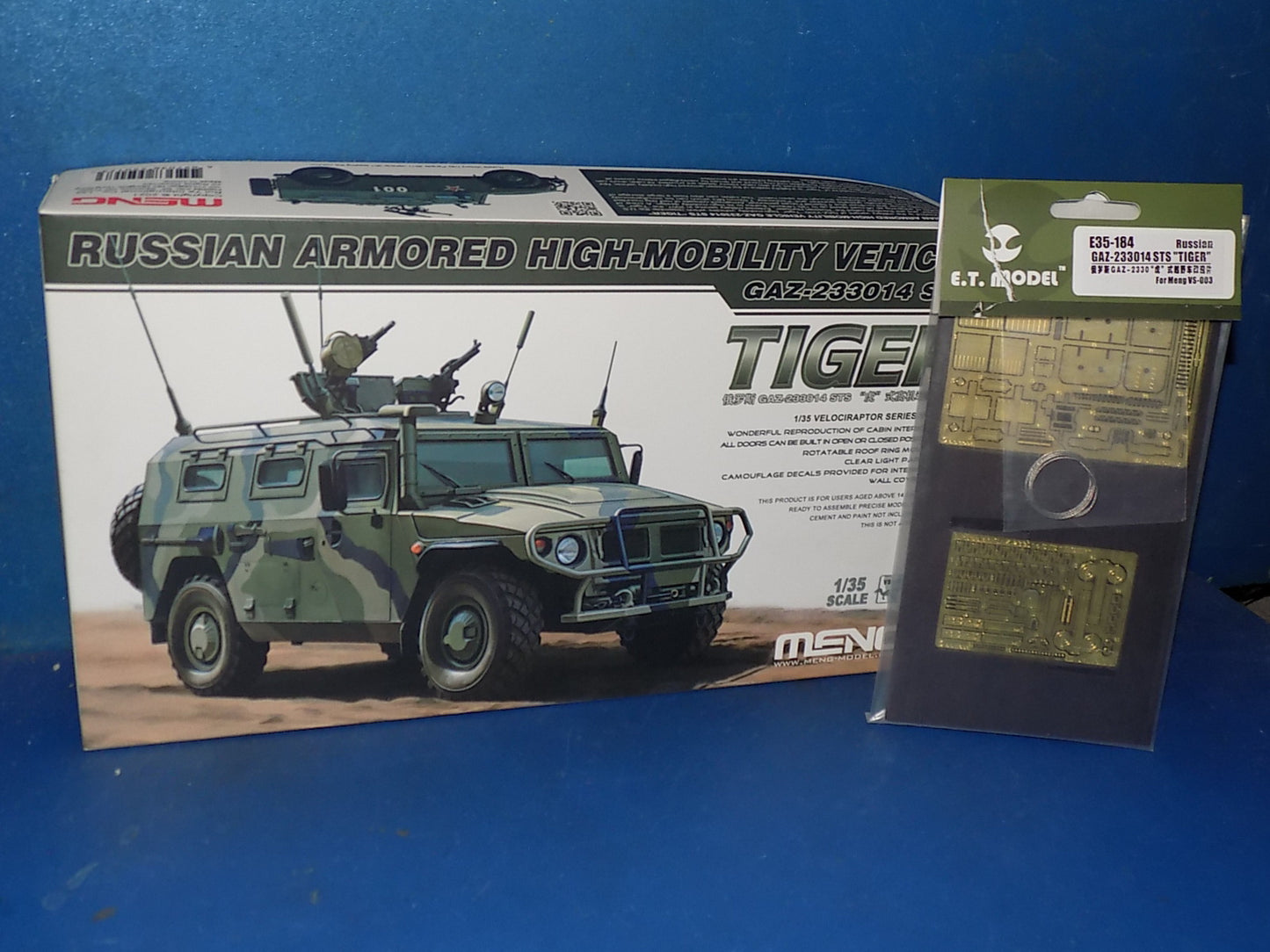 Meng 1/35 VS-003 GAZ-233014 STS Tiger w/Extra AUC00152