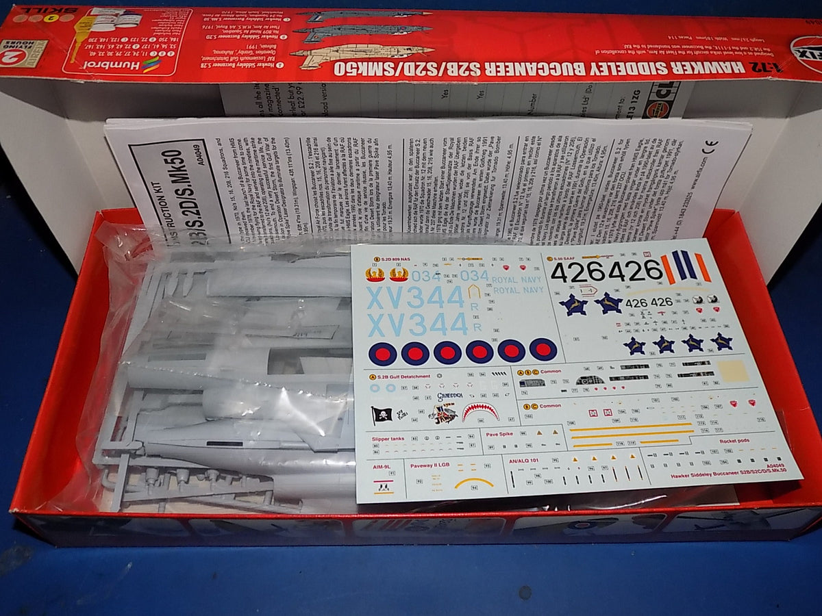 Airfix 1/72 03079 BAe Sea Harrier & 04049 HS Buccaneer AUC00167