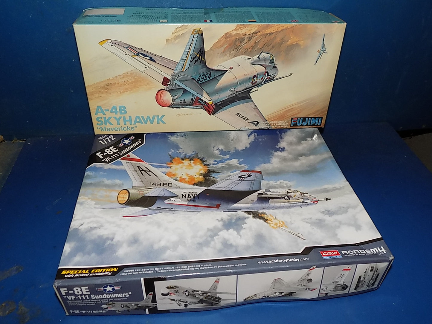 1/72 Academy F-8E Crusader & Fujimi A-4B Skyhawks Mavericks AUC00170