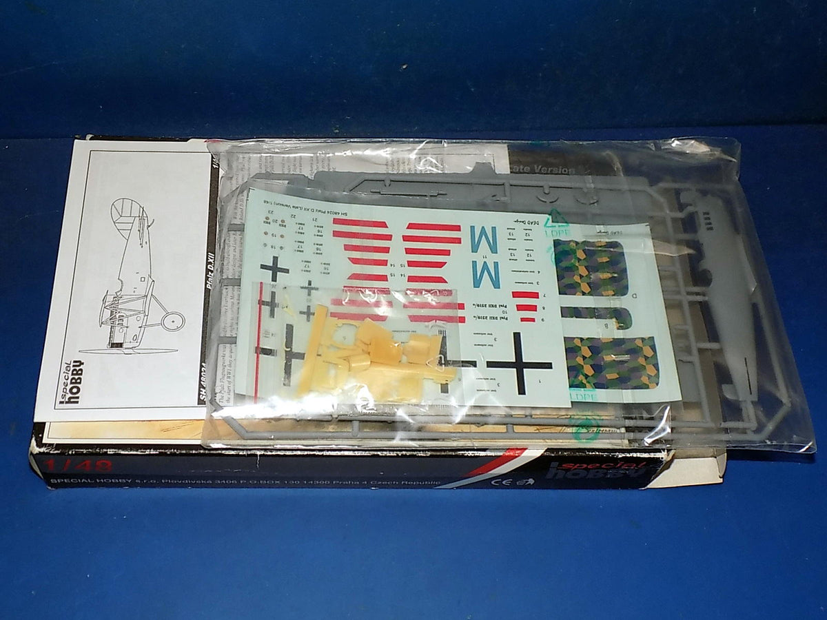 1/48 Blue Max Avro 504K & Special Hobby Pfalz D.XII AUC00180
