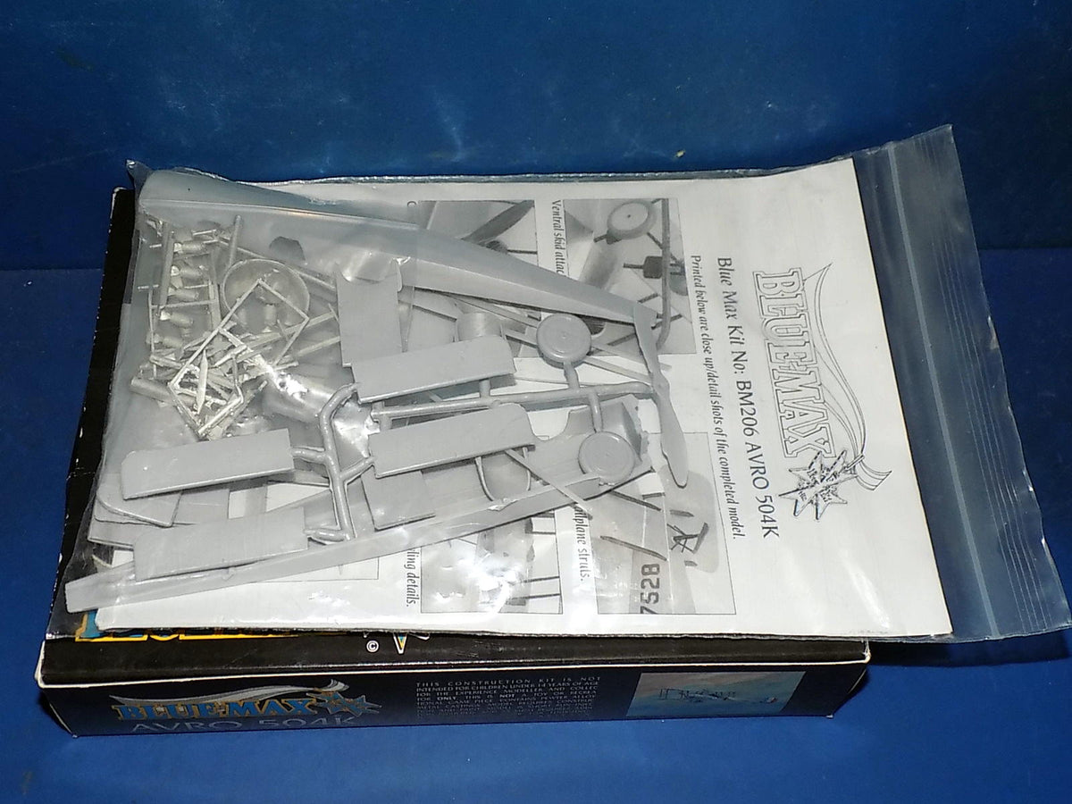 1/48 Blue Max Avro 504K & Special Hobby Pfalz D.XII AUC00180