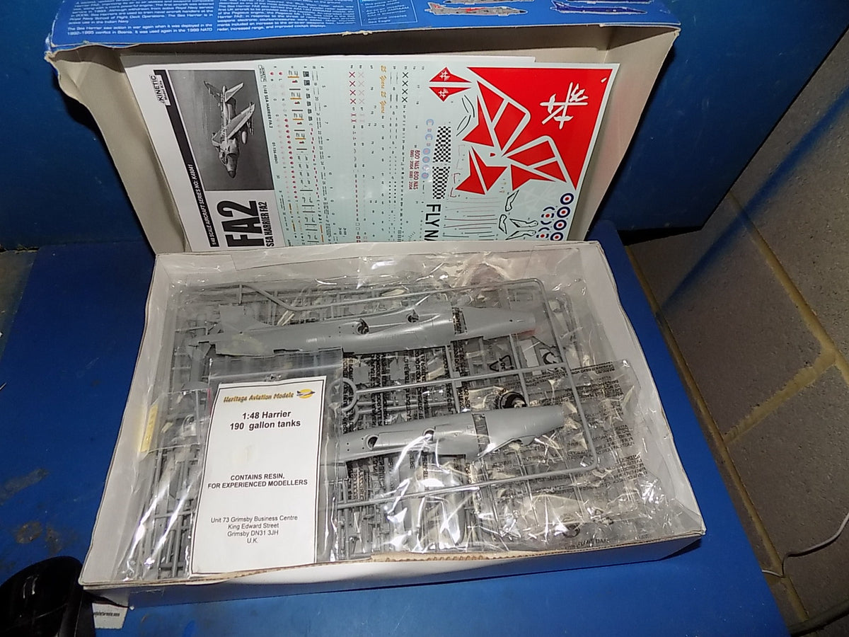 Kinetic 1/48 48041 Sea Harrier FA2 w/Extra AUC00185