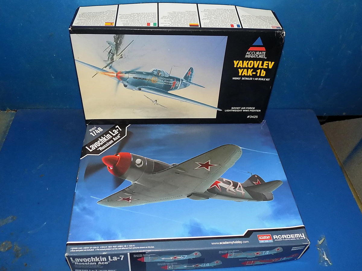 1/48 Academy 12304 La-7 & Accurate MIniatures 3425 Yak-1b AUC00197
