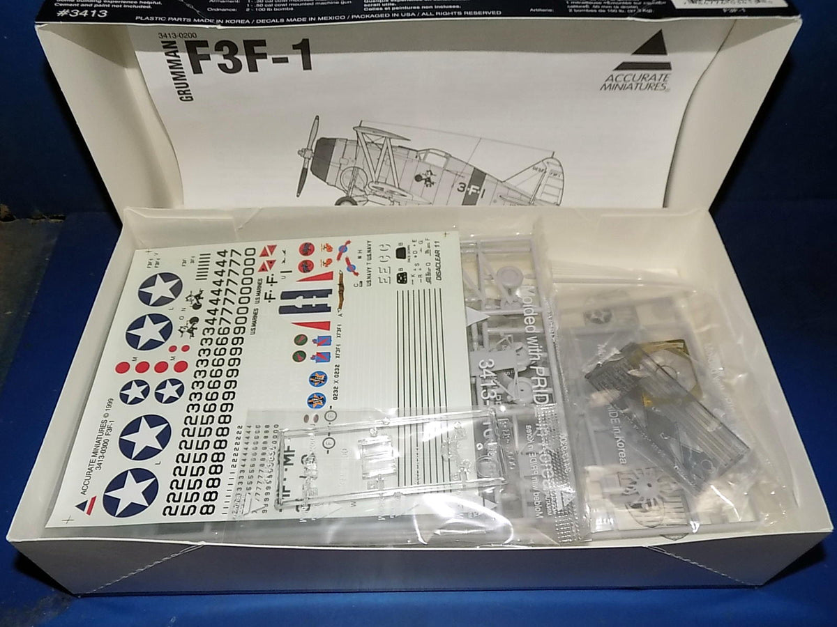 1/48 Eduard 1127 Bristol F.2B & AM 3413 Grumman F3F-1 AUC00202