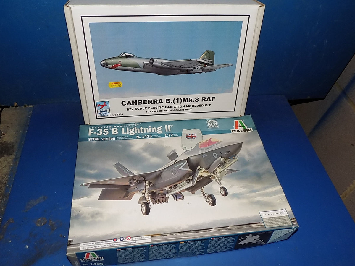 1/72 Italeri F-35B Lightning & High Planes Canberra B(1) Mk.8 AUC00219