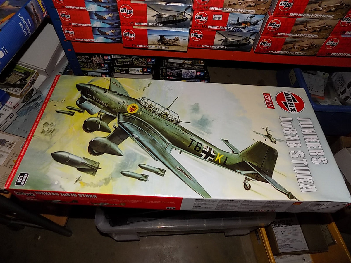 Airfix 1/24 18002V Junkers Ju87B Stuka AUC00264