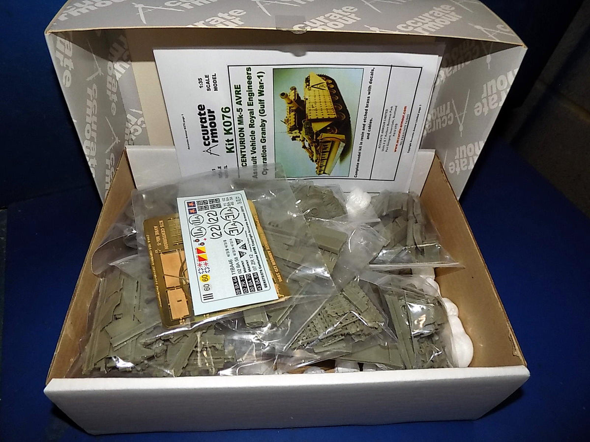 Accurate Armour 1/35 K076 Centurion ACVRE-165 1991 Gulf War AUC00279