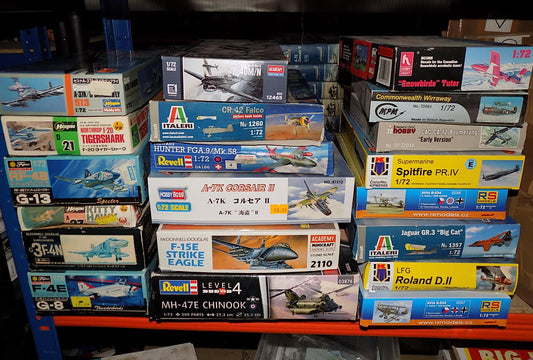 20 Various 1/72 Aircraft Kits - Tatty Boxes JBL0116