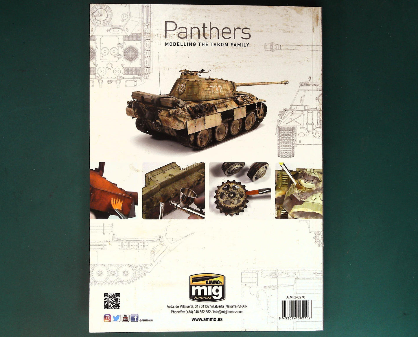 Ammo Mig MFS54454  Panthers Modelling the Takom Family of Kits