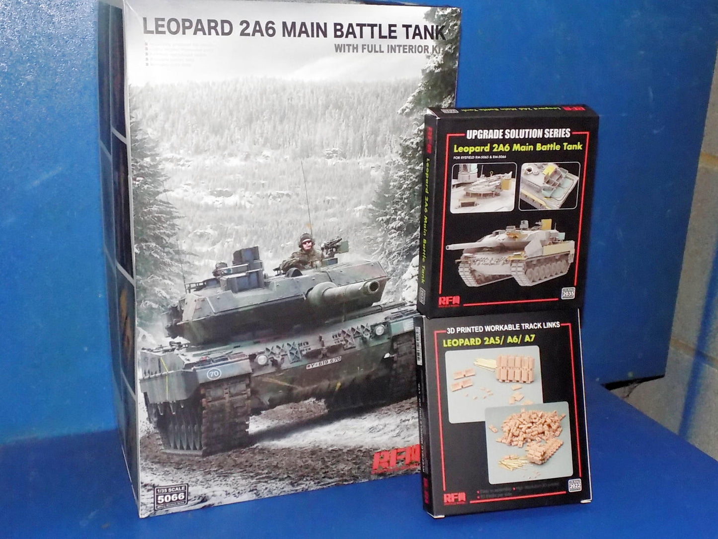 Rye Field MFS55429 5066 1/35 Leopard 2A6 w/Interior w/Extras