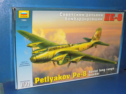 1/72 Zvezda - Petlyakov Pe-8