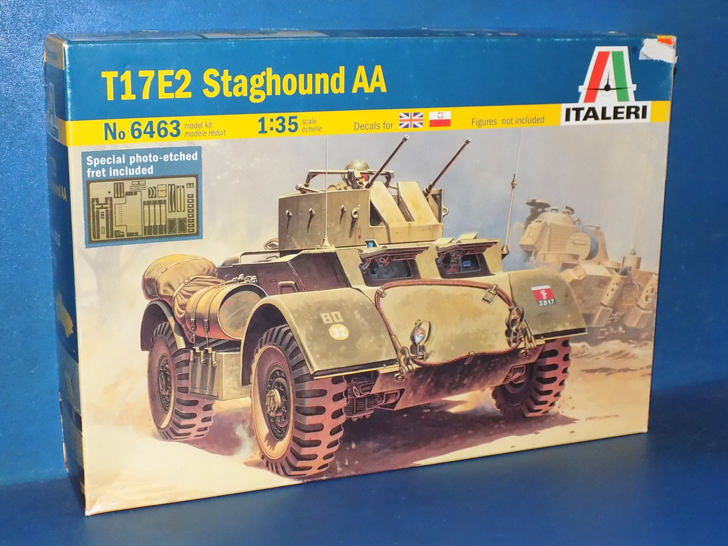 1/35 Italeri - T17E2 Staghound