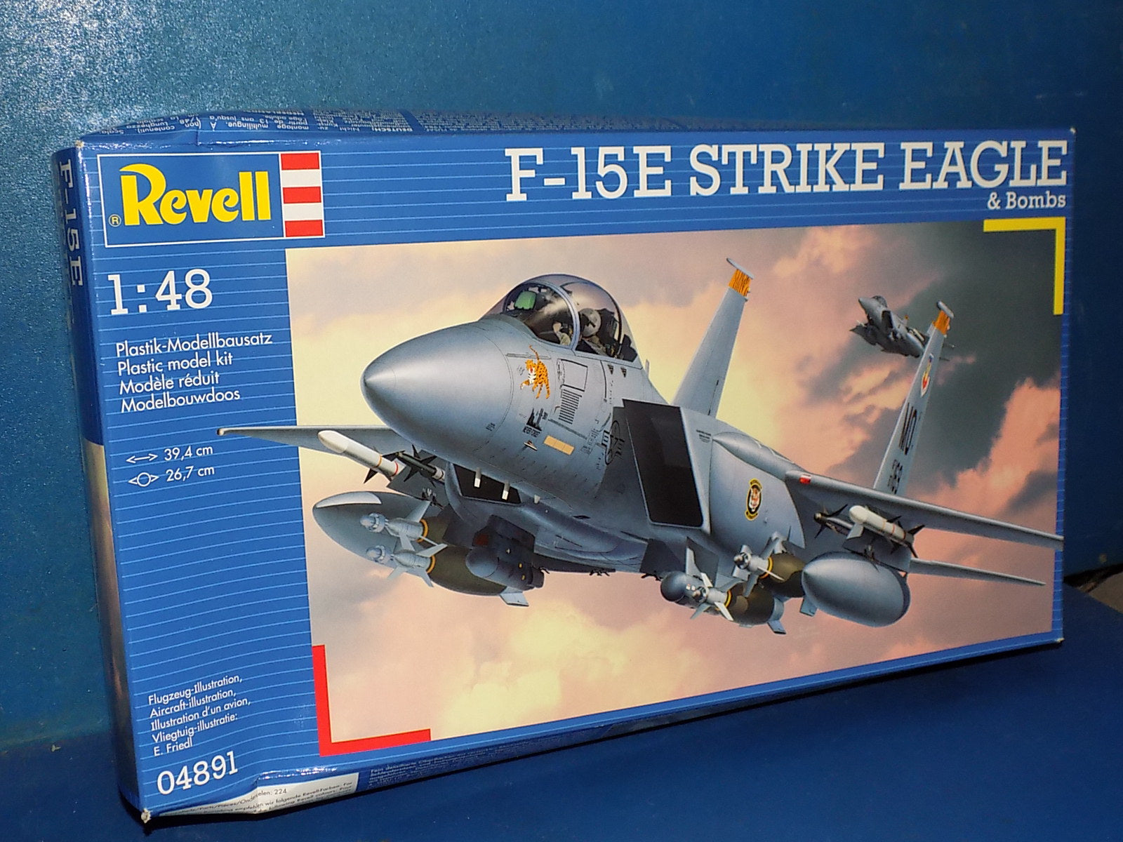 1/48 Revell - F-15E Strike Eagle & Bombs