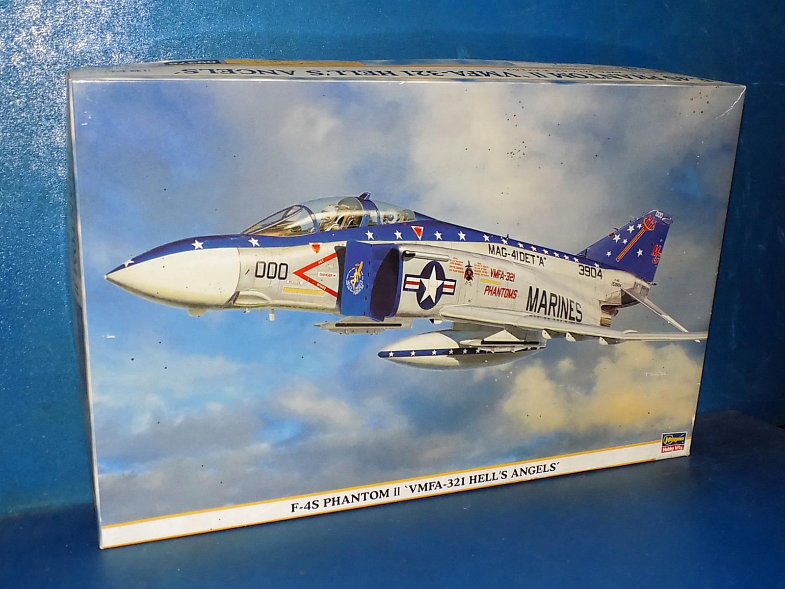 1/48 Hasegawa - F-4S Phantom VFMA-321 Hells Angels (NO Decals)