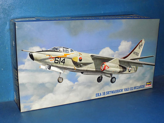 1/72 Hasegawa - EKA-3B Skywarrior VAQ-133 Wizards