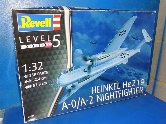 1/32 Revell - Heinkel He219 A-0/A-2 Nightfighter