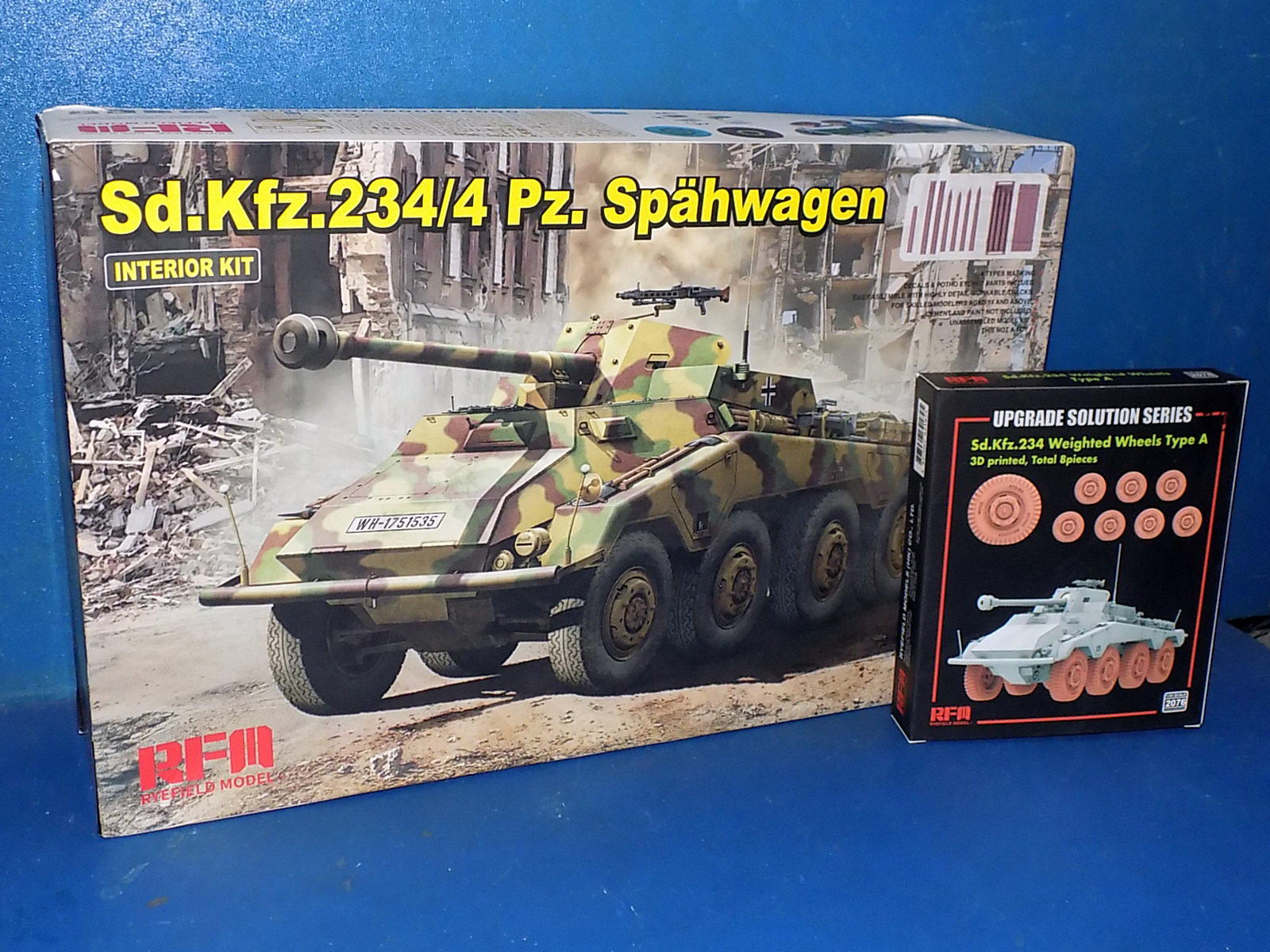 1/35 Rye Field - Sd.Kfz.234/4 Pz. Spahwagen w/Extra