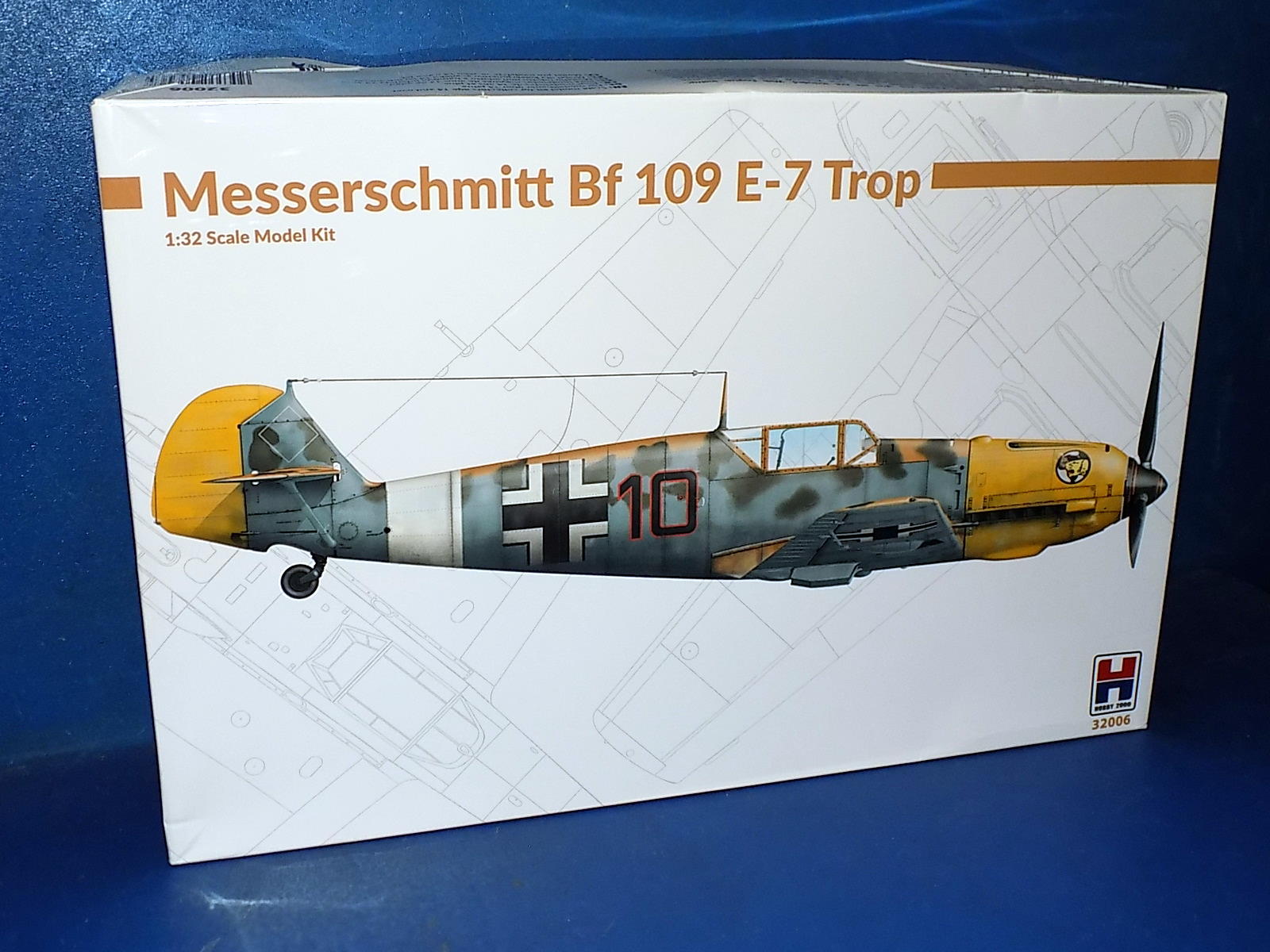 1/32 Hobby 2000 - messerschmitt Bf109 E-7 Trop