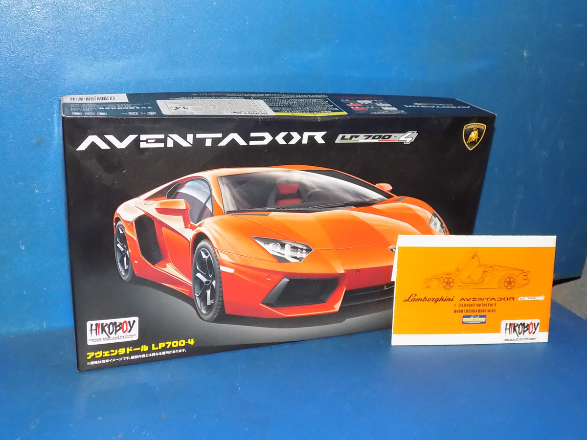 1/24 Fujimi - Aventador LP700 w/Extra