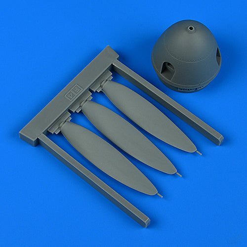 Quickboost 32255 1/32 Messerschmitt Bf-109F-4 propeller (designed to be used with Hasegawa and Revell kits)