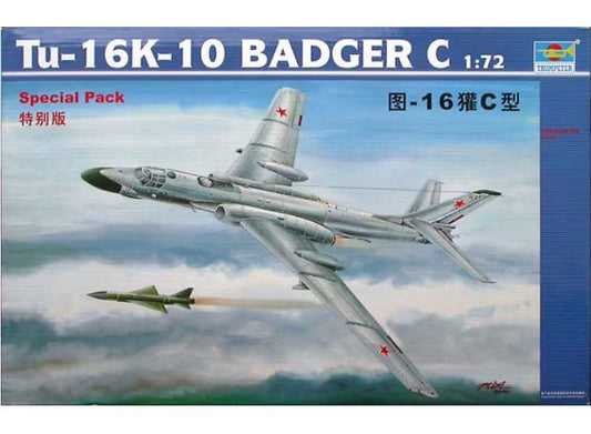 1/72 Trumpeter - Tupolev Tu-16K-10 BADGER C