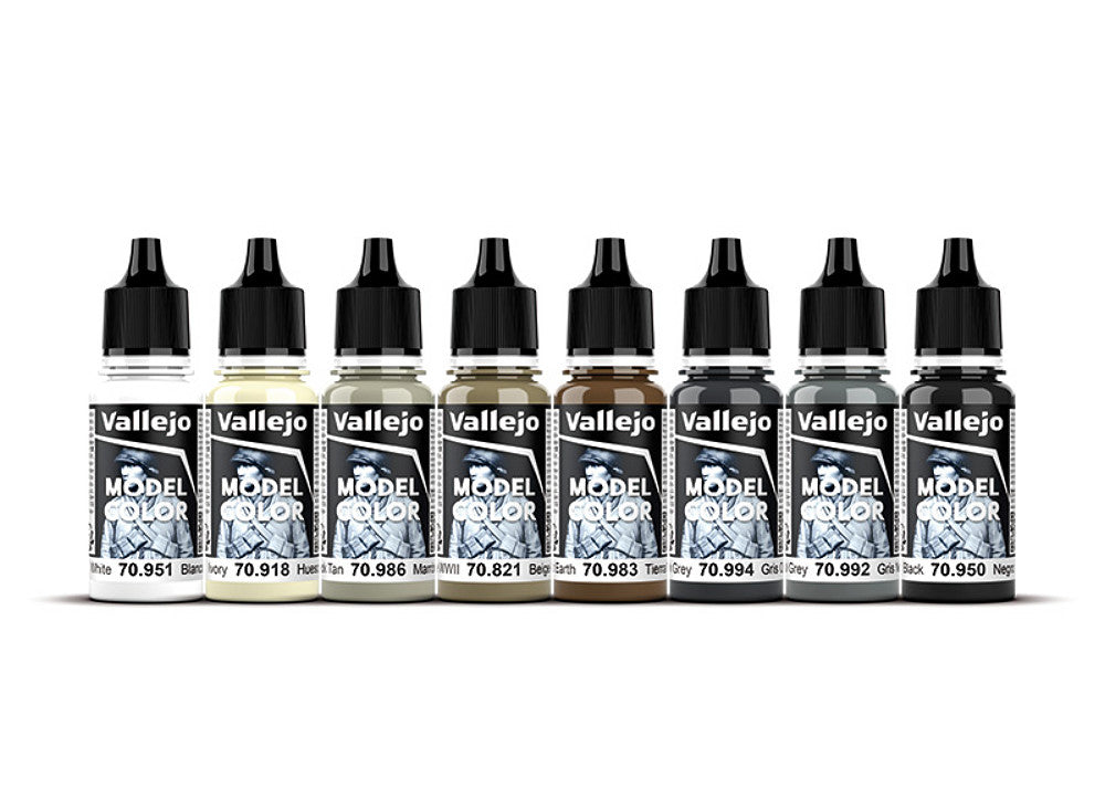 Vallejo 70151 18ml x 8 - Model Colour Acrylic Paint Set - Black and  White